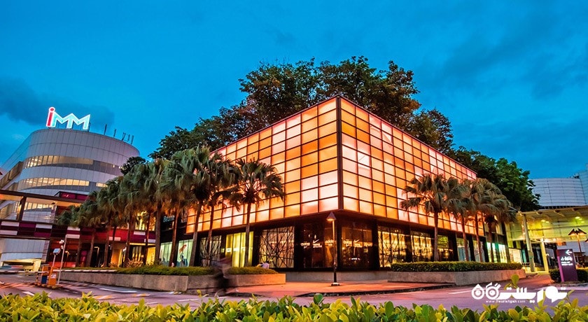 مرکز خرید آی ام ام اوت لت مال شهر سنگاپور کشور سنگاپور