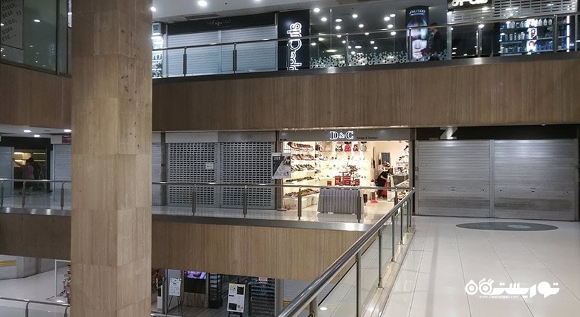 مرکز خرید مرکز خرید فار ایست پلازا شهر سنگاپور کشور سنگاپور