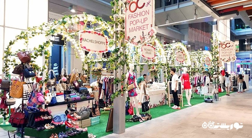 مرکز خرید اورچارد سنتر شهر سنگاپور کشور سنگاپور