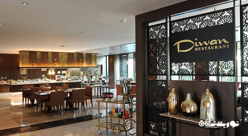 رستوران دیوان هتل المیراث بانکوک