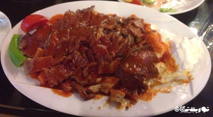 رستوران پاشا بی کباپچیسی شهر آنتالیا 