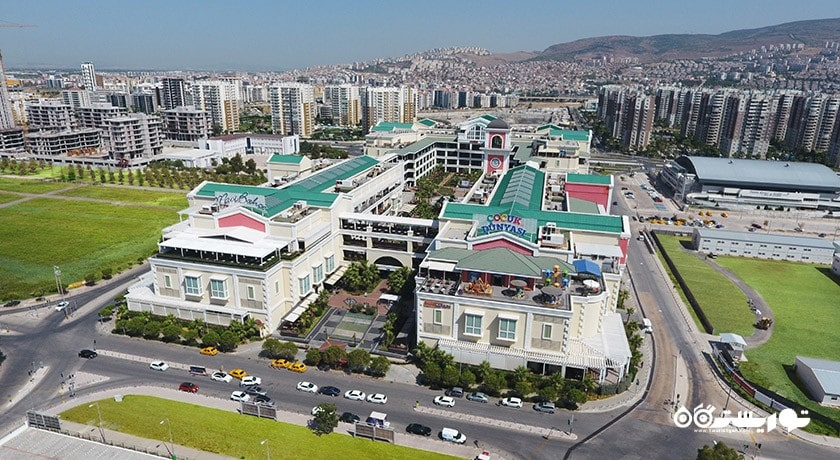 مرکز خرید مرکز خرید ماوی باغچه شهر ترکیه کشور ازمیر