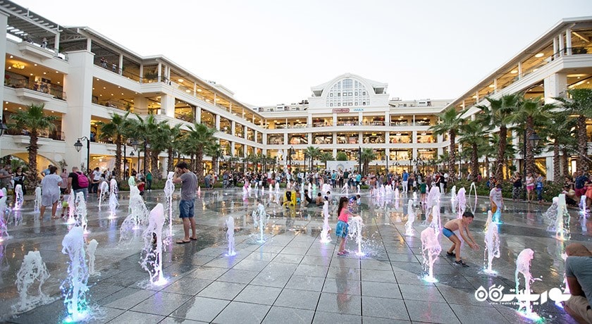 مرکز خرید مرکز خرید ماوی باغچه شهر ترکیه کشور ازمیر