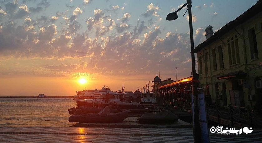 رستوران رستروان سکیز آلسانجاک ازمیر شهر ازمیر 