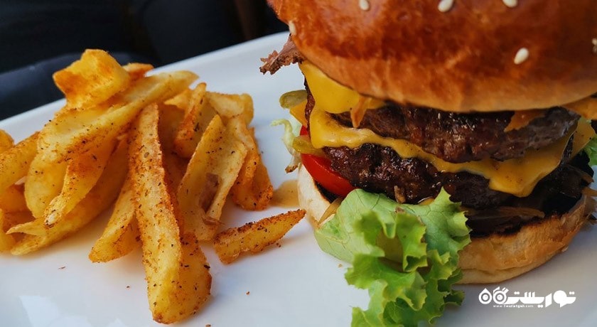 رستوران رستوران منگولی برگرز شهر ازمیر 