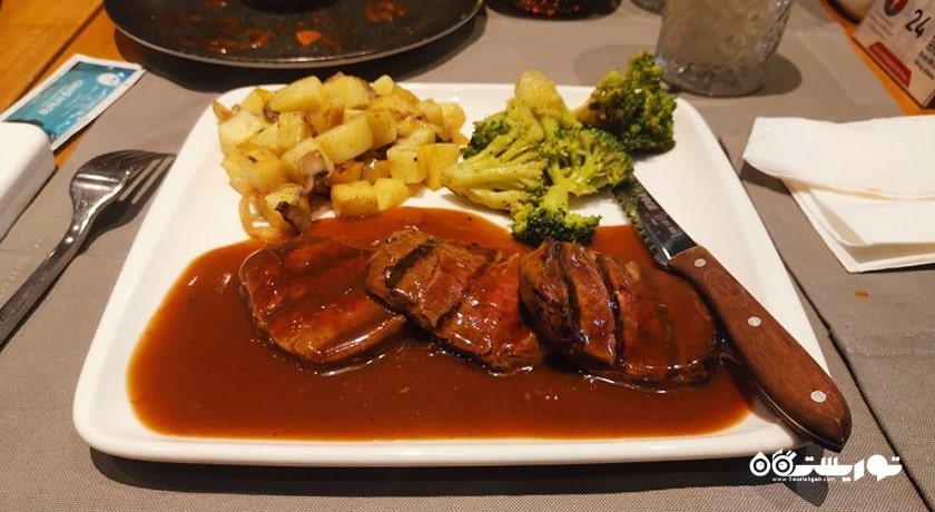 رستوران رستوران منگولی برگرز شهر ازمیر 