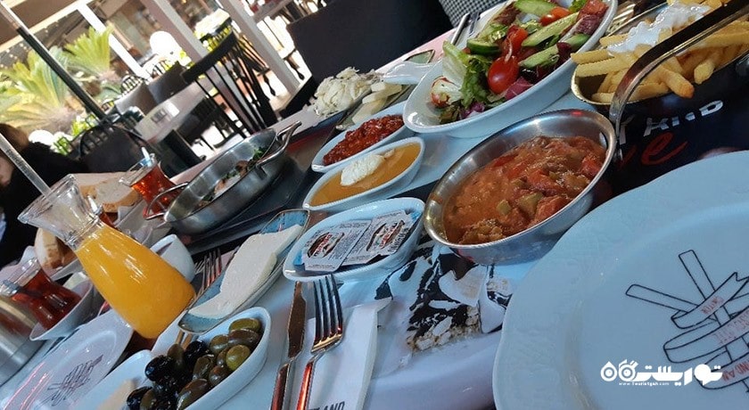 رستوران کافه بیسکوییت شهر ازمیر 