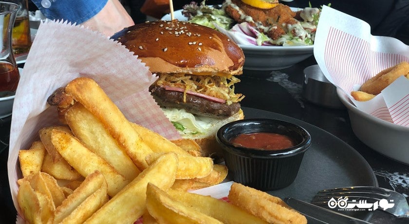 رستوران کافه بیسکوییت شهر ازمیر 