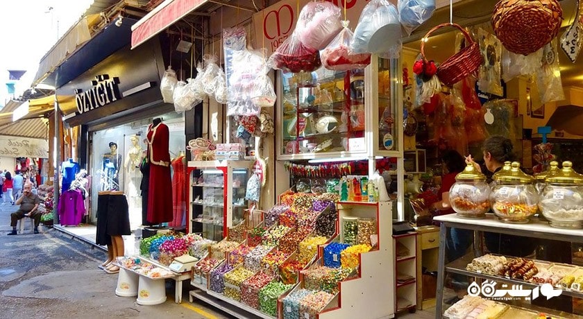 مرکز خرید بازار کمرالتی شهر ترکیه کشور ازمیر