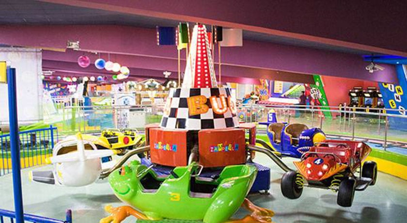  قلعه سحرآمیز شهر تهران استان تهران