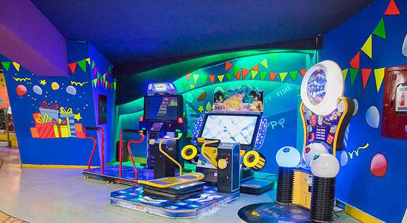  قلعه سحرآمیز شهر تهران استان تهران