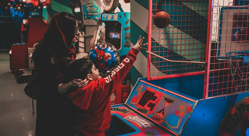  سرزمین عجایب تیراژه شهر تهران استان تهران