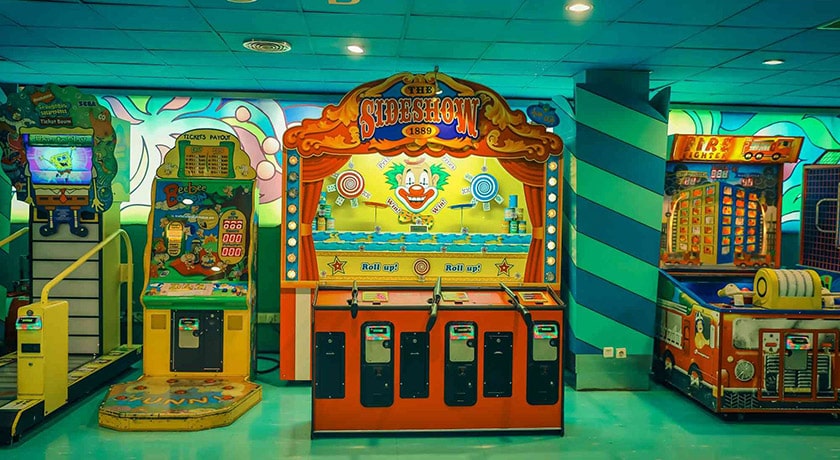  سرزمین عجایب تیراژه شهر تهران استان تهران