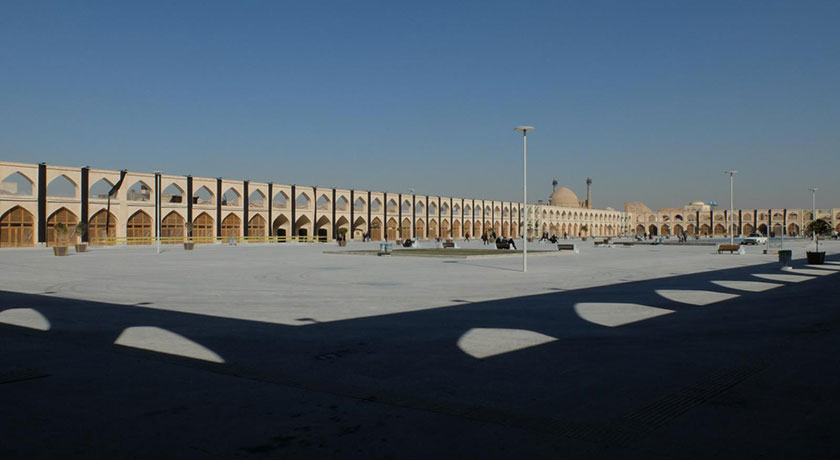  میدان عتیق (میدان امام علی) شهرستان اصفهان استان اصفهان