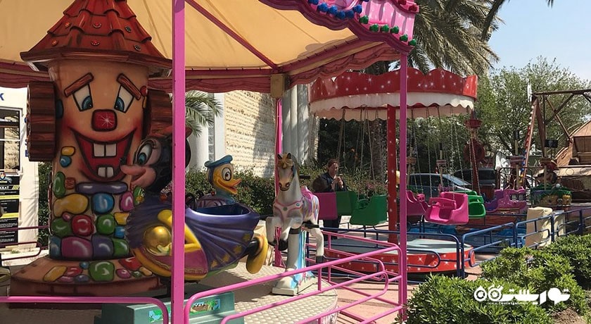 مرکز خرید مرکز خرید اوسیس شهر ترکیه کشور بدروم