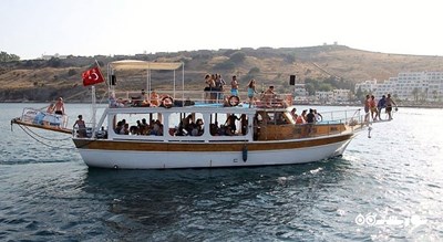 سرگرمی سفرهای روزانه با قایق در بدروم شهر ترکیه کشور بدروم