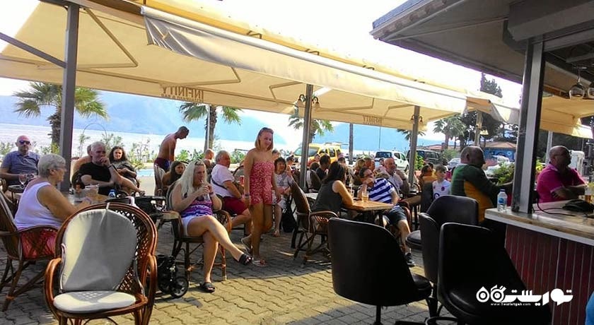 رستوران بار و رستوران اینفینیتی شهر مارماریس 