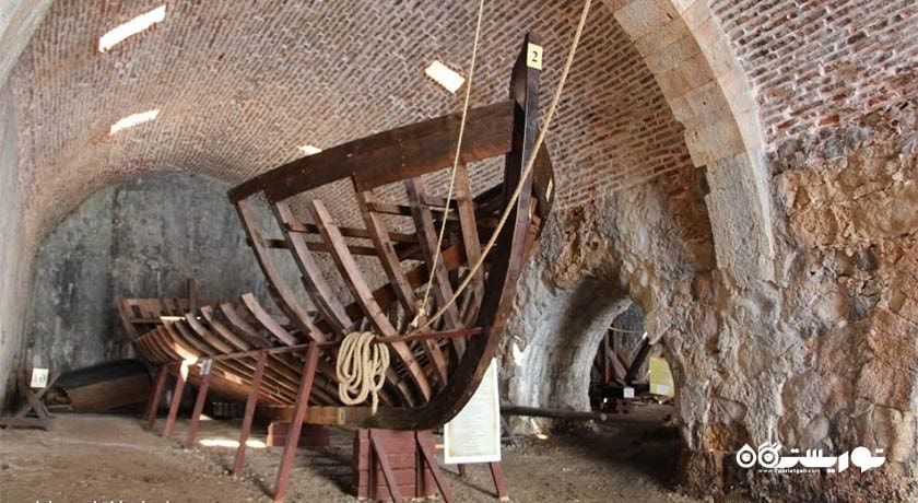  ترسانه (محل کشتی سازی آلانیا) شهر ترکیه کشور آلانیا