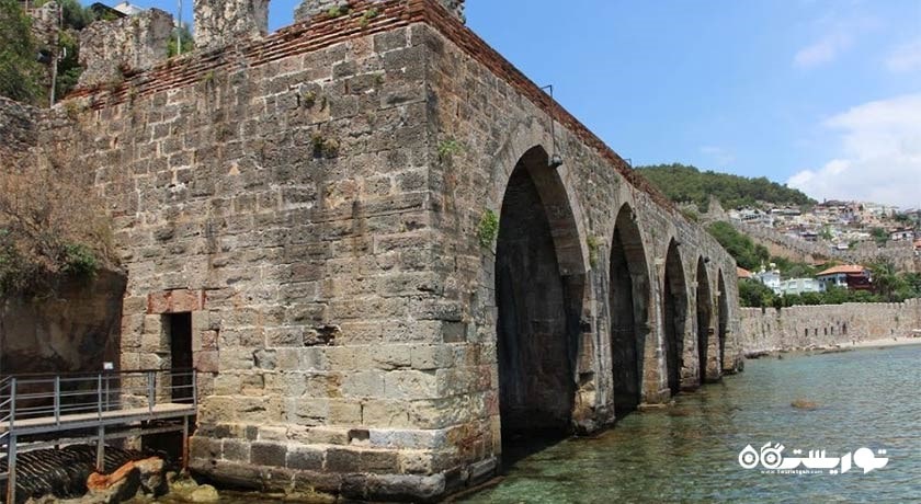  ترسانه (محل کشتی سازی آلانیا) شهر ترکیه کشور آلانیا