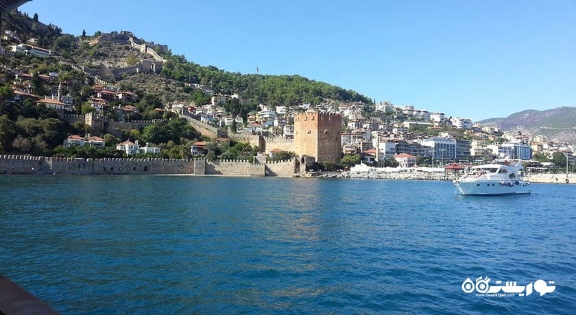 سرگرمی ساحل کلئوپاترا شهر ترکیه کشور آلانیا