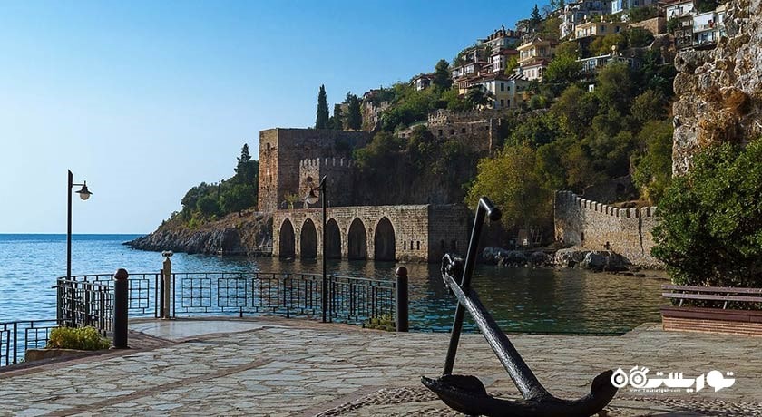 سرگرمی ساحل کلئوپاترا شهر ترکیه کشور آلانیا