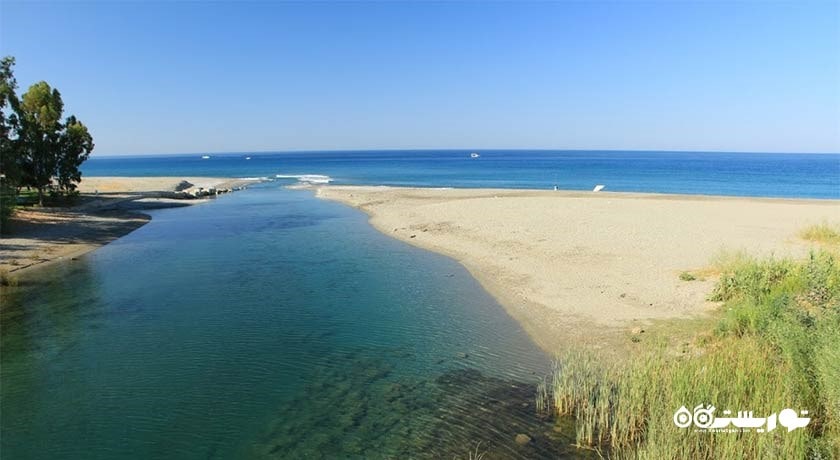 سرگرمی ساحل توسمور شهر ترکیه کشور آلانیا