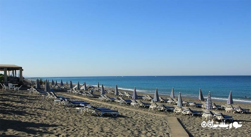 سرگرمی ساحل توسمور شهر ترکیه کشور آلانیا