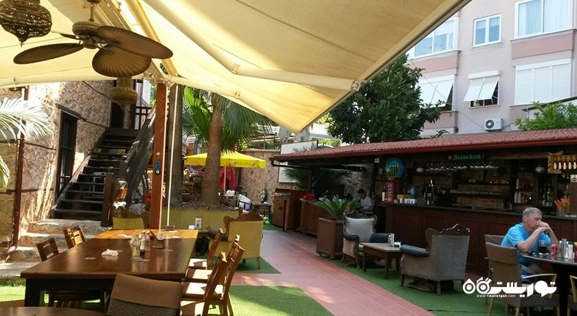 رستوران رستوران بیسترو فلوید شهر آلانیا 