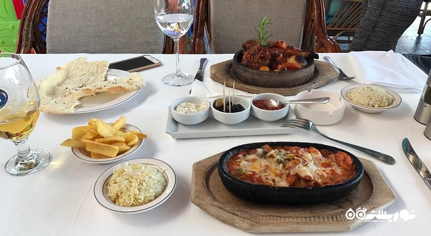 رستوران رستوران ماهپری شهر آلانیا 