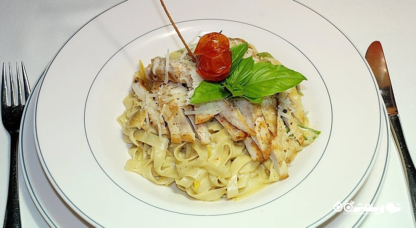 رستوران رستوران ماهپری شهر آلانیا 