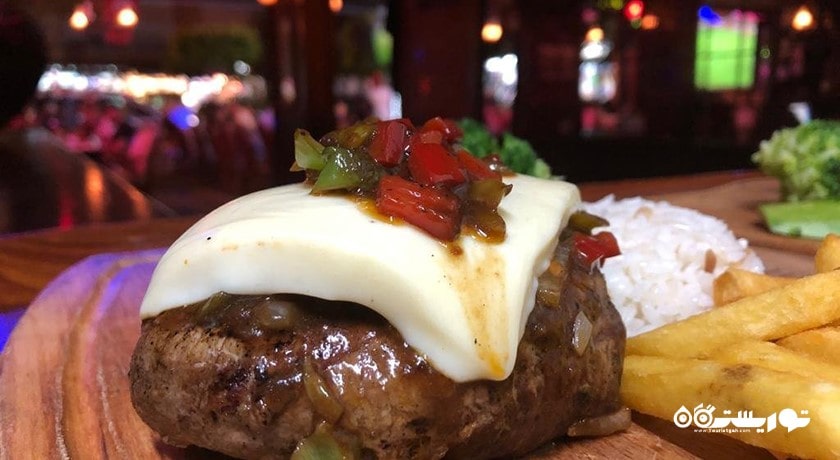 رستوران رستوران و بار حصیر شهر آلانیا 