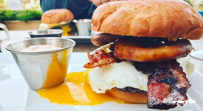 رستوران رستوران بیچ ساید برگر شهر آلانیا 