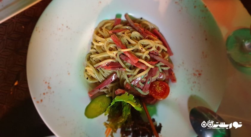 رستوران رستوران گاردن اند بار شهر آلانیا 