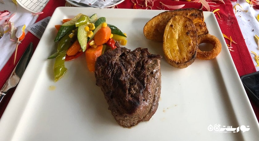 رستوران رستوران گاردن اند بار شهر آلانیا 