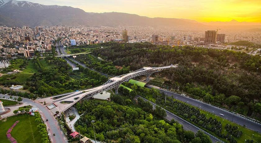  پارک  طالقانی شهر تهران استان تهران