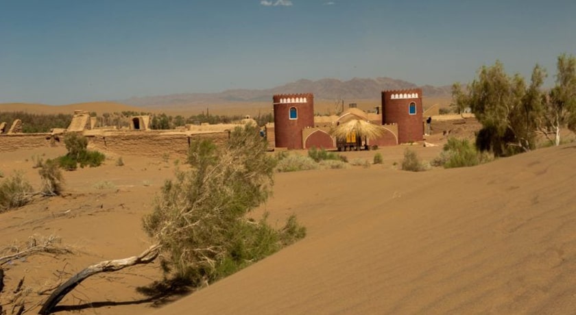  روستای مصر شهرستان اصفهان استان خور  و بیابانک