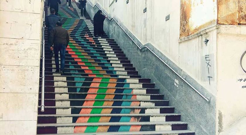  پله های خیابان ولیعصر شهرستان تهران استان تهران