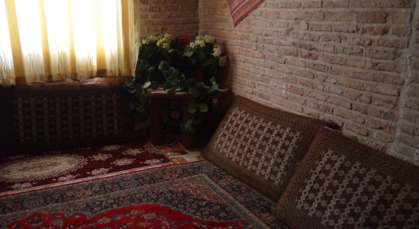 رستوران دیزی تیمچه اکبریان (سفره خانه طهرون قدیم) شهر تهران 