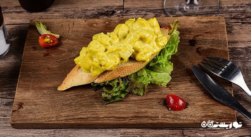 رستوران  تو لاینز رستوران اند پاب شهر پاتایا 