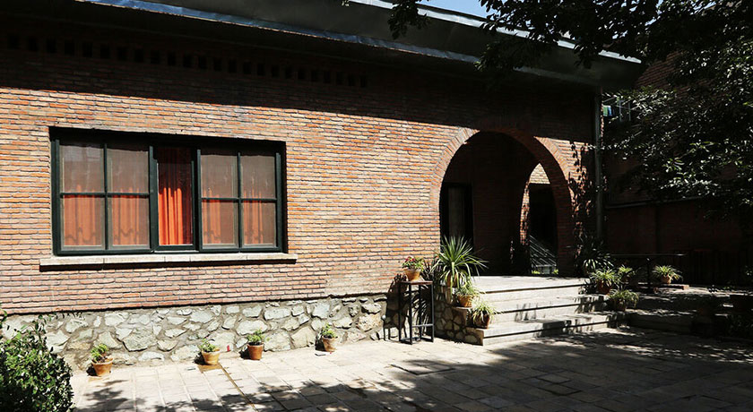  خانه موزه سیمین دانشور و جلال آل احمد شهرستان تهران استان تهران