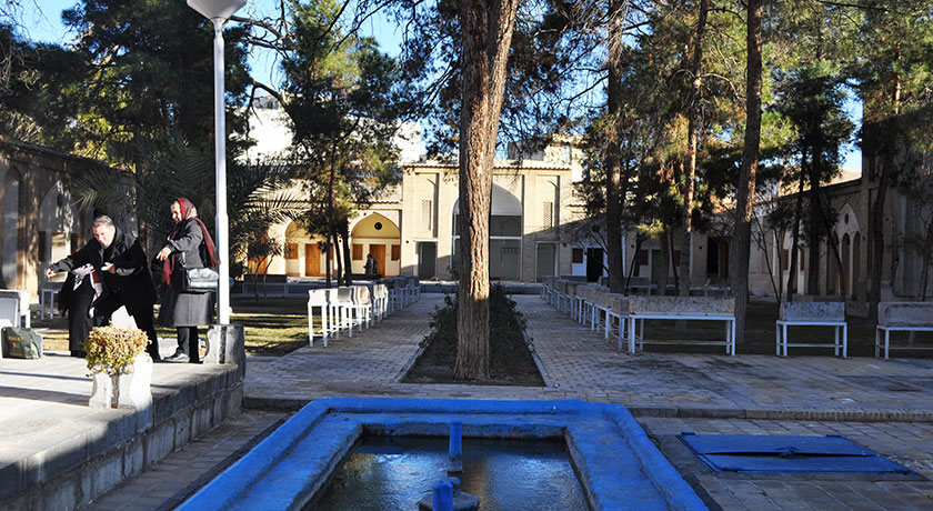  آرامگاه میرفندرسکی (تکیه میرفندرسکی) شهرستان اصفهان استان اصفهان