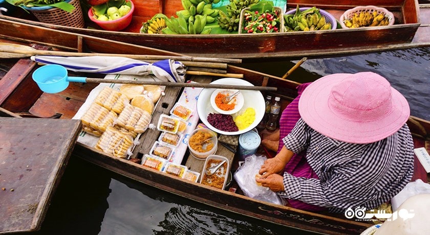 مرکز خرید بازار شناور تاکا شهر تایلند کشور بانکوک