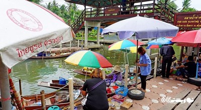 مرکز خرید بازار شناور تاکا شهر تایلند کشور بانکوک