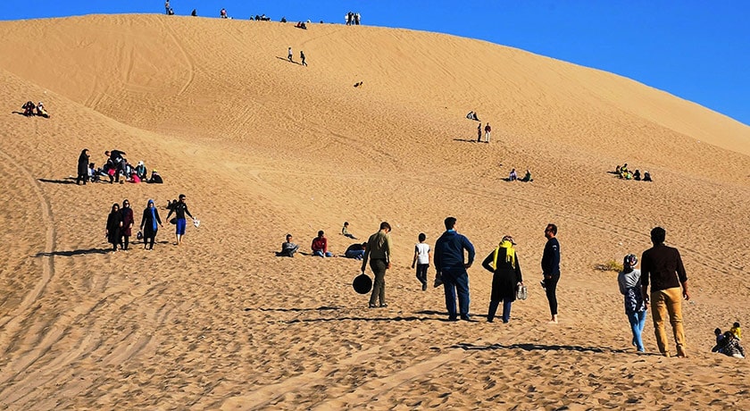  کویر ورزنه شهرستان اصفهان استان اصفهان