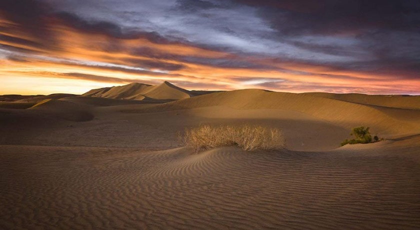  کویر ورزنه شهرستان اصفهان استان اصفهان