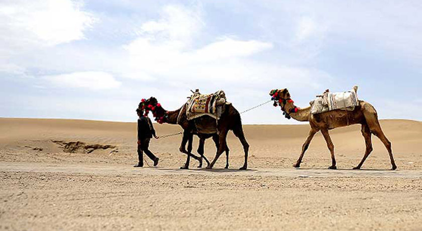  کویر ورزنه شهرستان اصفهان استان اصفهان