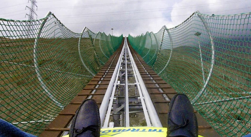  مجتمع تفریحی سورتمه تهران (سورتمه دربند) شهر تهران استان تهران