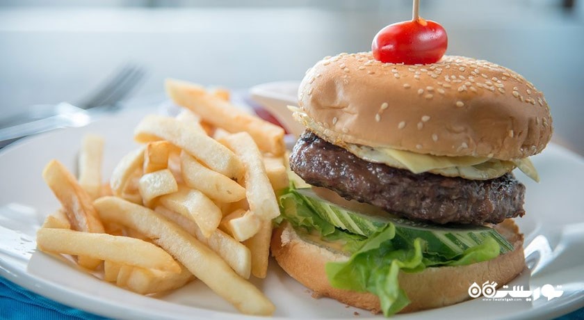 رستوران رستوران چارلیز بار اند گریل شهر لنکاوی 