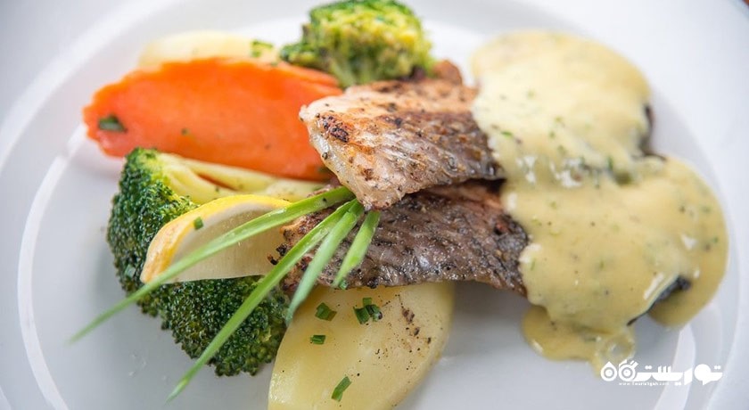 رستوران رستوران چارلیز بار اند گریل شهر لنکاوی 