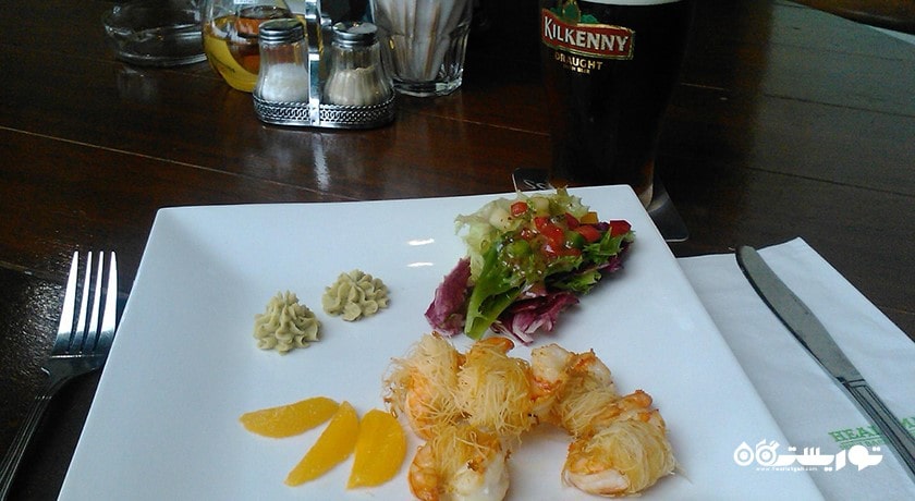 رستوران رستوران و بار هیلی مکس آیریش شهر پنانگ 